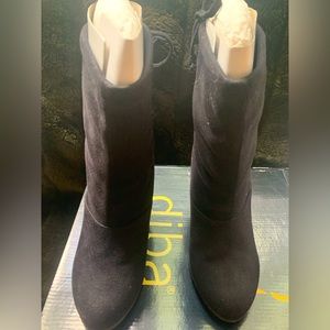 Diba low tilda welt bootie black faux suede